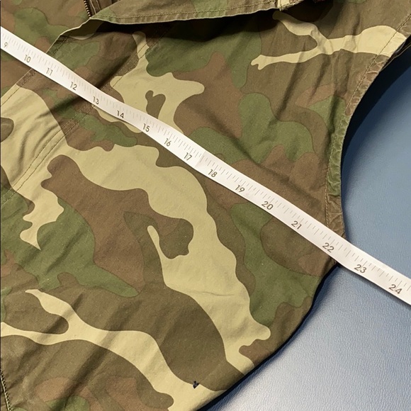 Camo vest - Picture 7 of 7